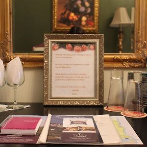 Queen Suite